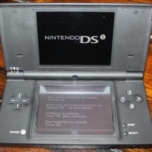 Nintendo DSi Reshiram & Zekrom Edition (Black) (Beg) - Bild 3